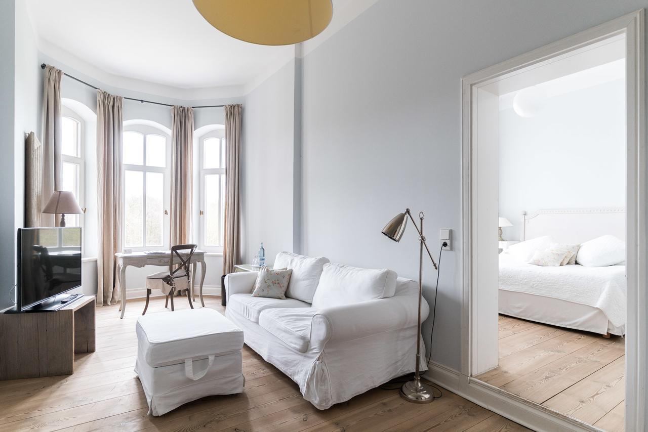 Hotel Schloss Gamehl Benz  Buitenkant foto